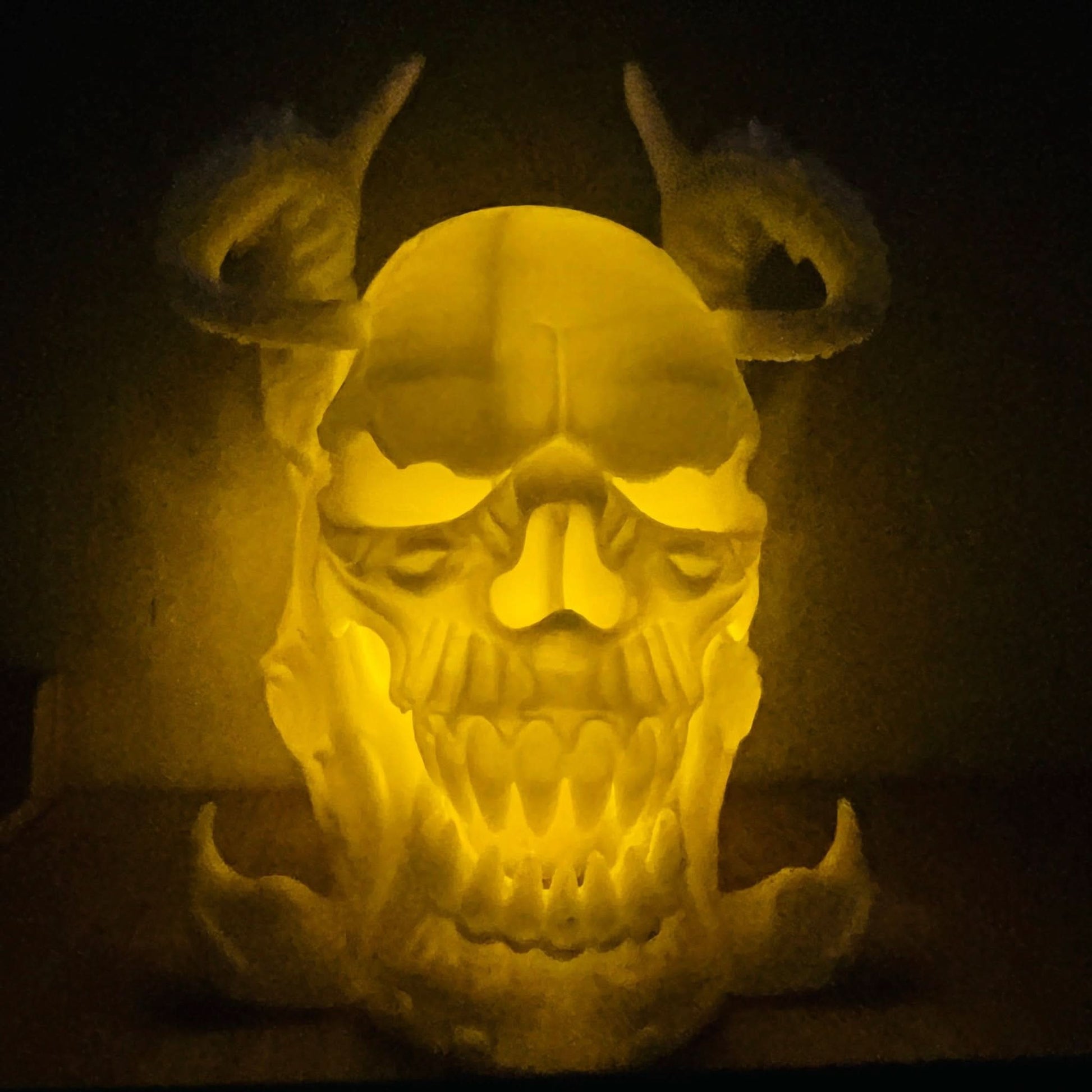 3D Printed Skull Candle Holder with Horns – Glow - in - the - Dark Gothic Decor & Halloween Night Light - iPrinToronto