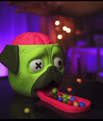 🧠 Candy Creeper Pug – The Zombie Candy Dispenser That Spits Candy!
